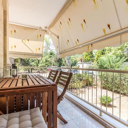 Elegant Apartment W Great Balcony In Vouliagmeni アテネ エクステリア 写真